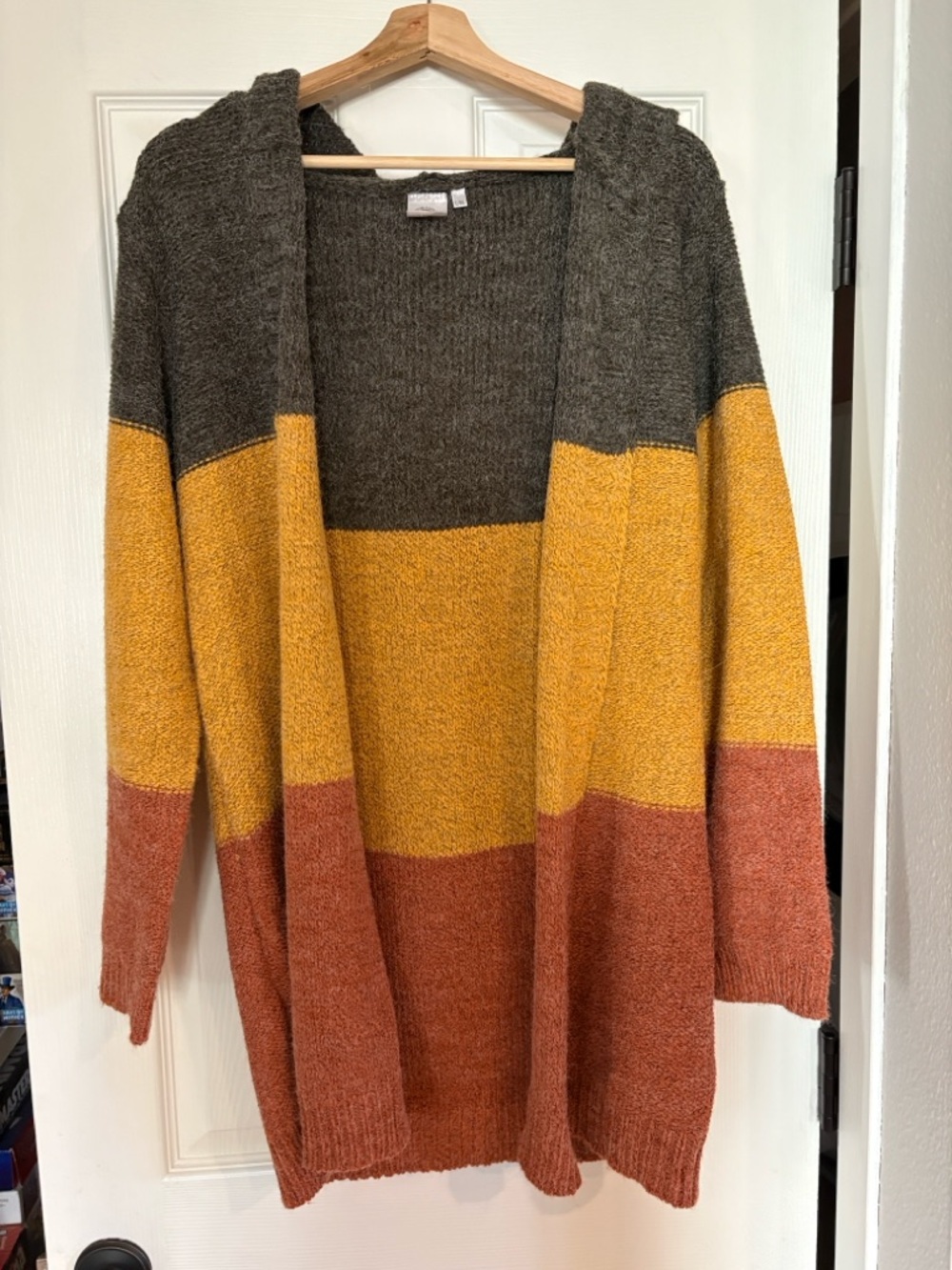 Colorblock Hooded Women's Cardigan - Gray, Mustard & Rust